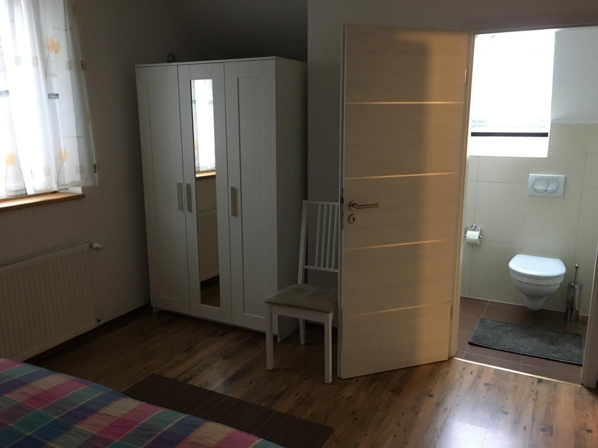 Hunters House Kft Bed And Breakfast Toltestava 外观 照片
